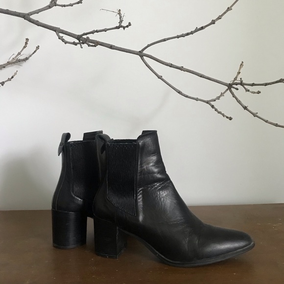 ZARA Block Heel Pointed Toe Leather Ankle Boots - Picture 12 of 16